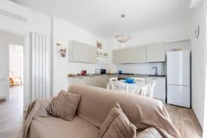 JOIVY La casa di Rosetta - ريفا تريجوسو