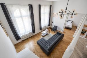 Setting Sun Apartment