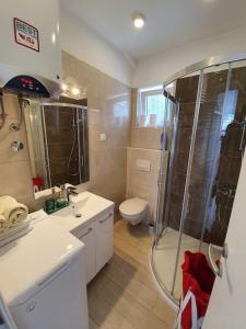 Beautiful apartment in Ika, Opatija by Kvarner Rentals