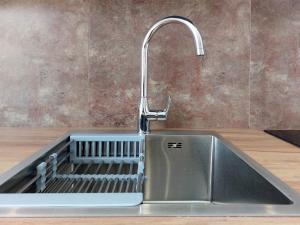 VIP Апартаменти Червоної Калини,56а Сихів Новобудова