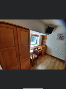 SNOWDONIA COTTAGE Glan Gwna Holiday Park