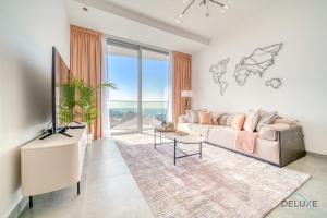 Cosmopolitan 2BR at Stella Maris Dubai Marina by Deluxe Holiday Homes