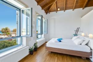 Calma Seaside Villa