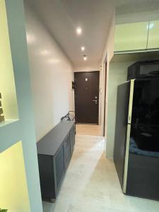 EJs Staycation 22nd F with 200mbps Wi-Fi and NETFLIX