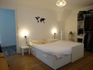 Agréable maison proche de la côte de granit rose - 3hvězdičkové hotely ve městě Lannion