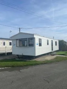 No. 1 Family Caravan at Golden Gate Holiday Centre, Sleeps 6 - Abergele