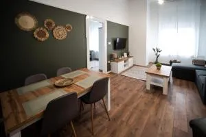 Volenter Lux Apartment Uno - Vaskút