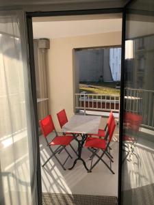 Appartements Echappee mer - 4 pers - Parking prive - Ascenseur - 60m2 : photos des chambres