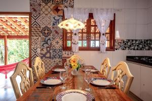 Piscina Climatizada Fogão a Lenha Espaço Para Fogueira Churrasqueira Quartos aconchegantes