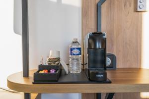 Hotels B&B HOTEL Orange : photos des chambres
