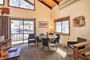 Swiss-Style Chalet w Fireplace - Near Story Land!