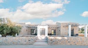 PETRINO FOINIKOUNTA - 4hvězdičkové hotely ve městě Finikounda