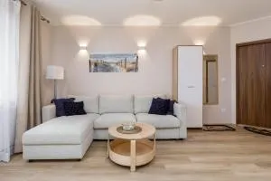 Pet-Friendly Apartment with Air Conditioning Jagiellońska by Noclegi Renters - Darłówko