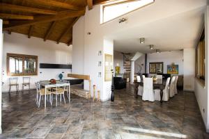 ClickSardegna Villa Paraiba fronte mare per 12 persone img59