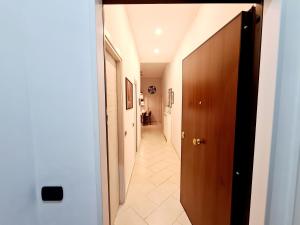 LA GIOIOSA NAPLES INN