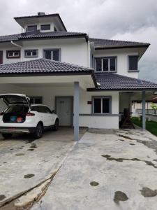 XHQ Home Stay - PD Mahkota （30 Pax）