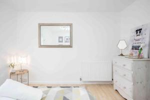 Stunning Victorian 3 Bed House Central Windsor