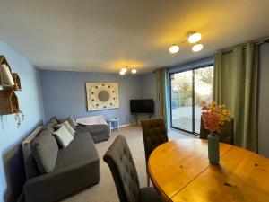 Comfortable 3 bedroom home with parking and garden - East Oxford (Hosted by Star Stays LTD)