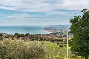 S294 - Sirolo, meraviglioso trilocale con terrazzo e vista mare - Massignano