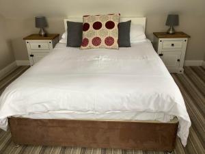 King Room with Sea View room in New Overlander Inn