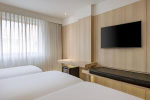 Triple Room room in AC Hotel Cordoba