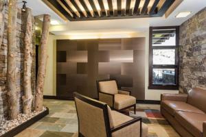 Luxury 2 Bedroom Ski In, Ski Out Mountain Vacation Rental Near Treehouse