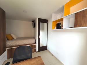 Habitaciones para mujeres en apartamento Acceso a cocina equipada, baño y lavandería