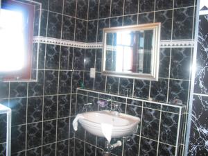 Farr Out Guest House