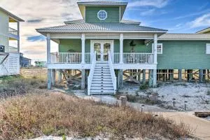 Pool Access and Steps to Beach Coastal Getaway! - Fort Morgan