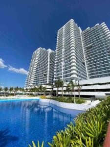 Serena Home Staycation at Azure North