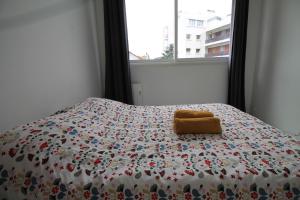 Appartements Parking rue Gratuit, 10mn metro 8 Paris, Lit, Canape Convertible, Cuisine, Lave Linge, 1er etage : photos des chambres