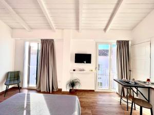 Studio mit Balkon