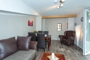 NEU! Ferienwohnung Zur Eiche - Gödenstorf