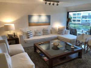 Espect Depto Marigot Brava P28 fte Mar - Serv Mucama - Amenities