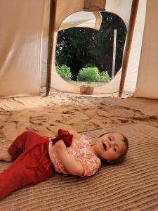 Tentes de luxe Tipi + Gite pour famille nature : photos des chambres