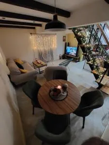 Stašina vikendica Divčibare - Teaor