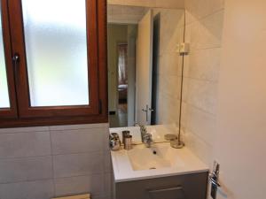 Maisons de vacances Gite spacieux a Saulxures-sur-Moselotte: proche lac, pistes de ski, equipements bebe, animaux acceptes - FR-1-589-145 : photos des chambres