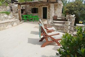 Secluded fishermans cottage Cove Vela Studena, Brac - 20904