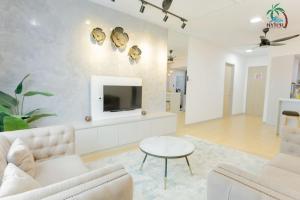 New Drawbridge Condo With Seaview and Pool