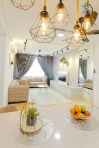New Drawbridge Condo With Seaview and Pool