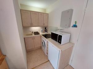 Appartement charmant à 2 pas de la plage - FR-1-550-48