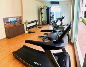 Royal Kamala - Peaceful Private Rooftop Pool Apartment in Kamala