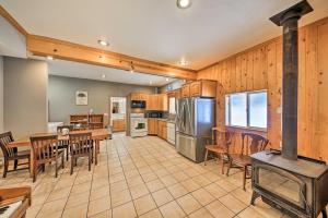 Family-Friendly Sagle Vacation Rental with Deck