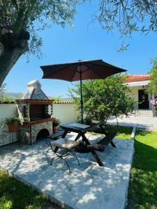 Rosas Garden House