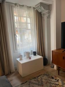 Palacete Frente al Casco Viejo de Bilbao