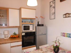 Maisons de vacances Maison Givrand, 4 pieces, 6 personnes - FR-1-224-787 : photos des chambres
