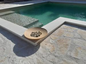 Caliente Apartments Vir B