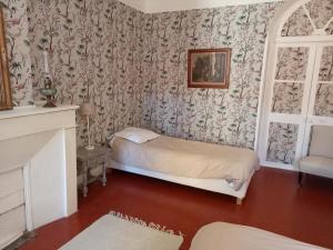 B&B / Chambres d'hotes Mas Palegry Suite aux oiseaux : photos des chambres