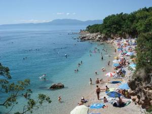 Apartman Hana u blizini ronilačkog kluba i Kostrenskih plaža