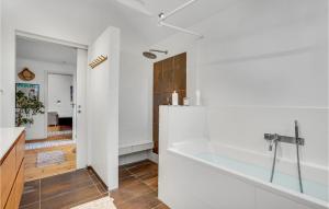 Nice Home In Kirke Hyllinge